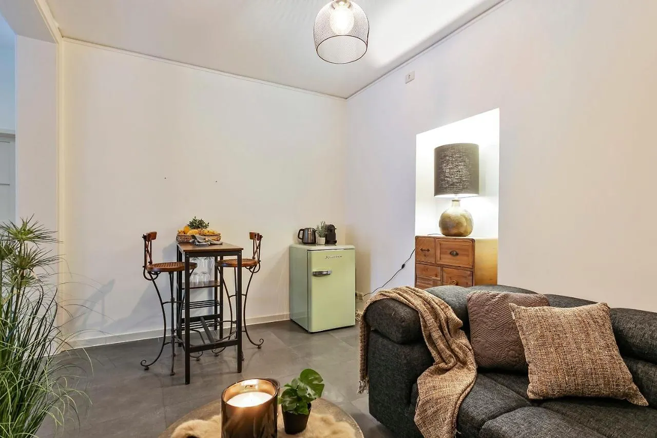 Huswell - Charming Getaway In The Historical City Center Brugge